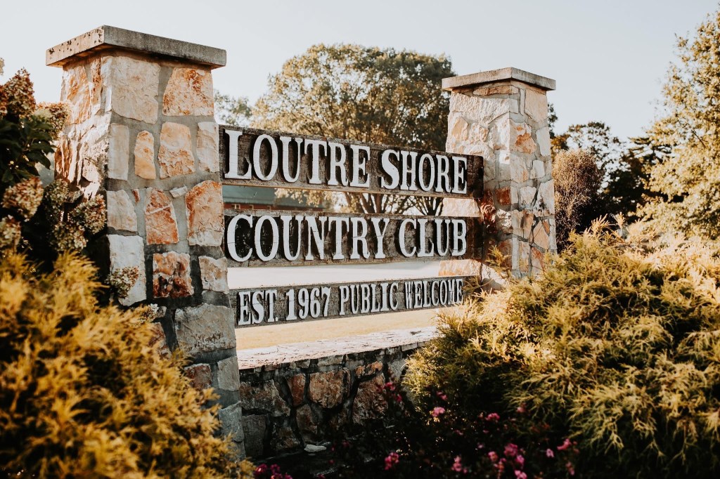 Entrance Sign